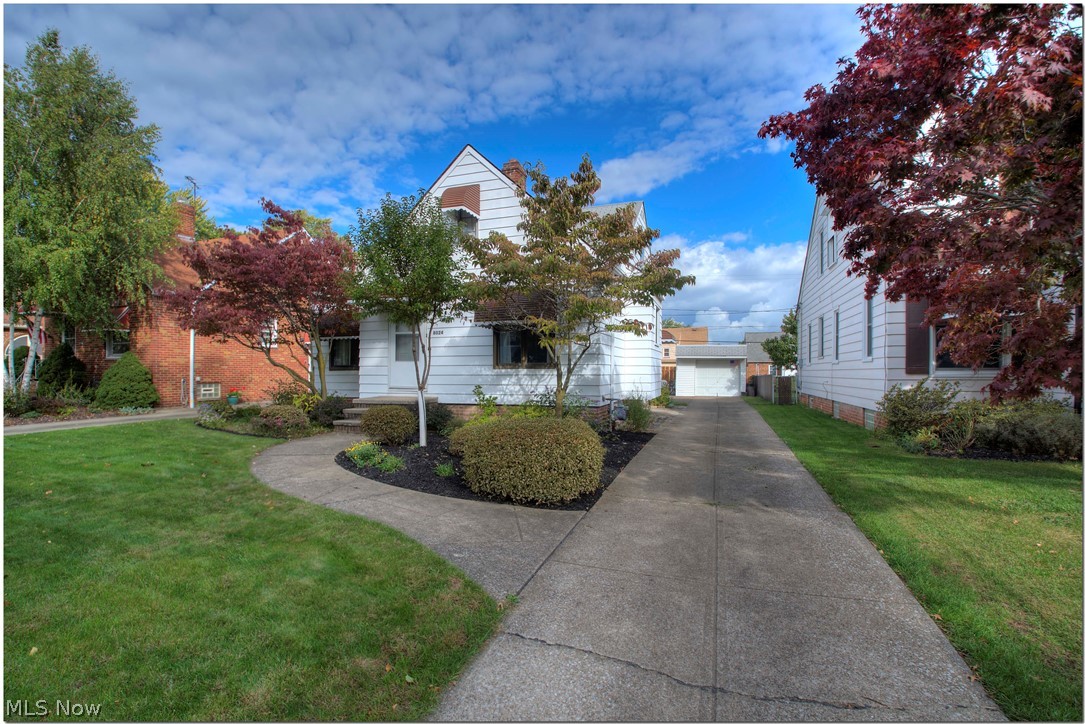 H A Stahl Props Cos Ridgewoo - Residential