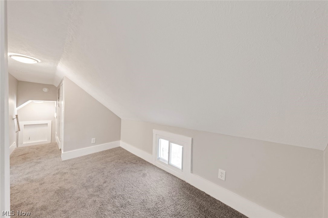 James M Hoyts - Residential Lease