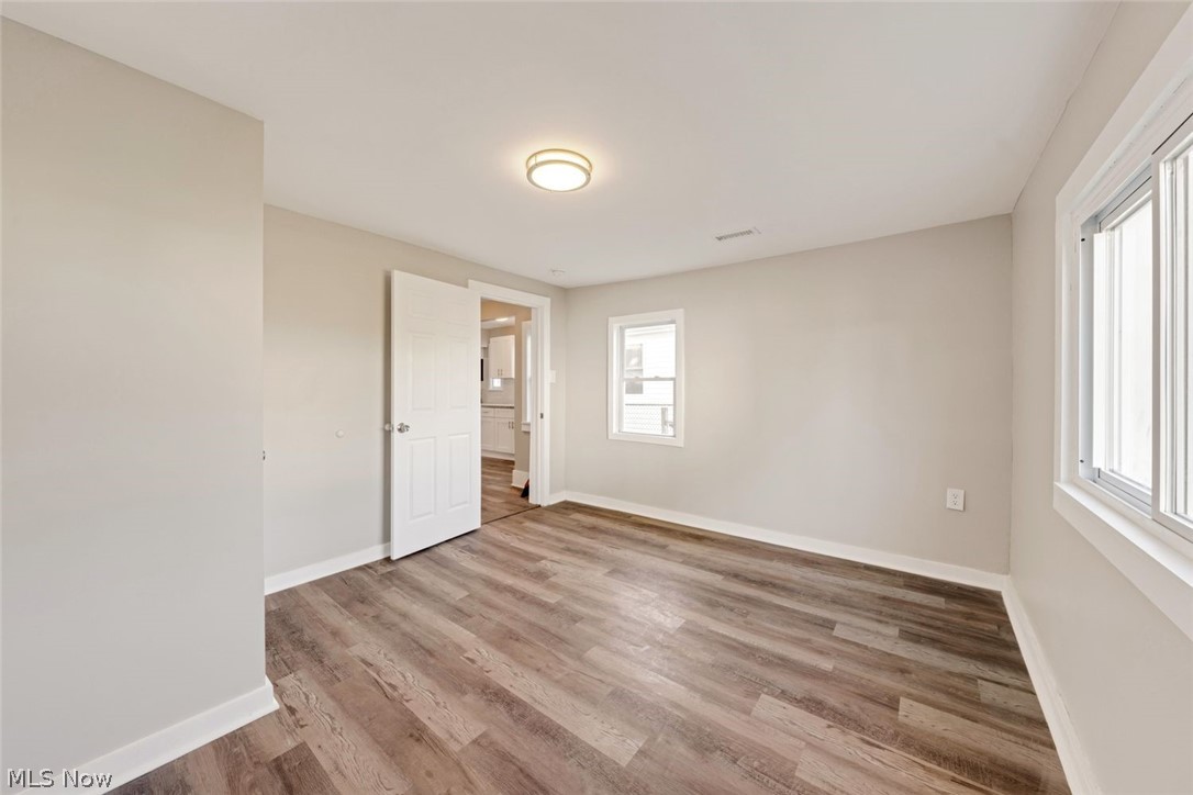 James M Hoyts - Residential Lease