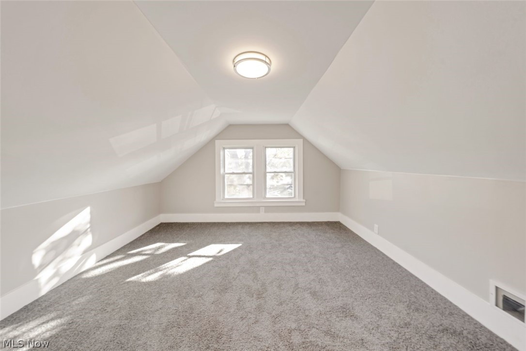 James M Hoyts - Residential Lease