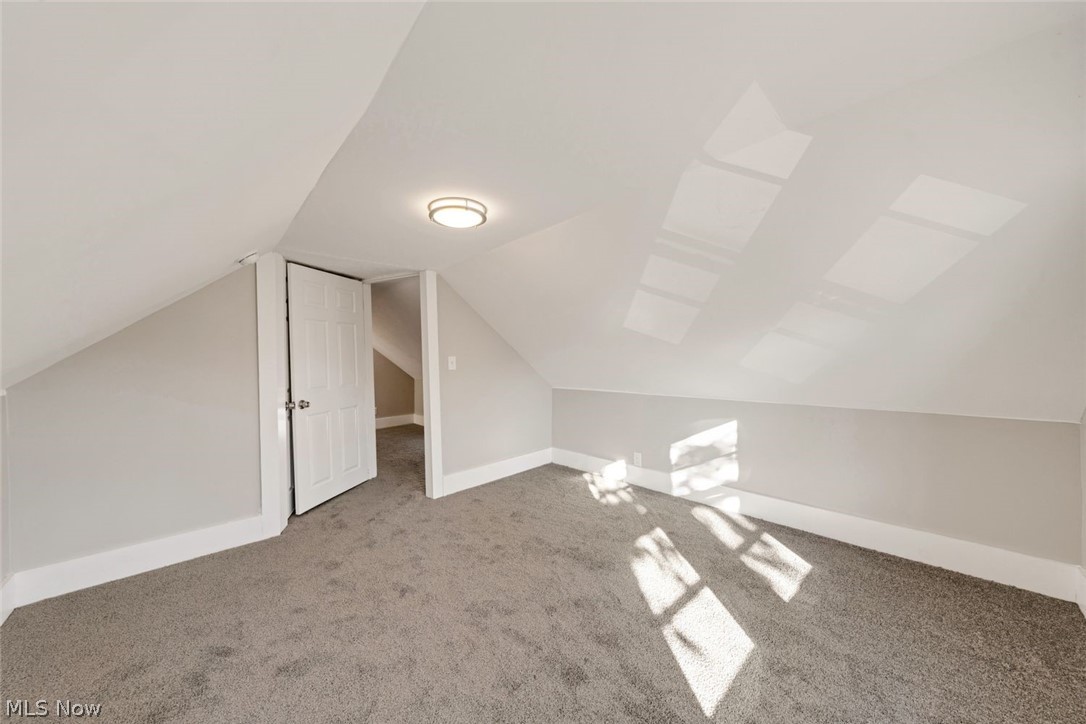 James M Hoyts - Residential Lease