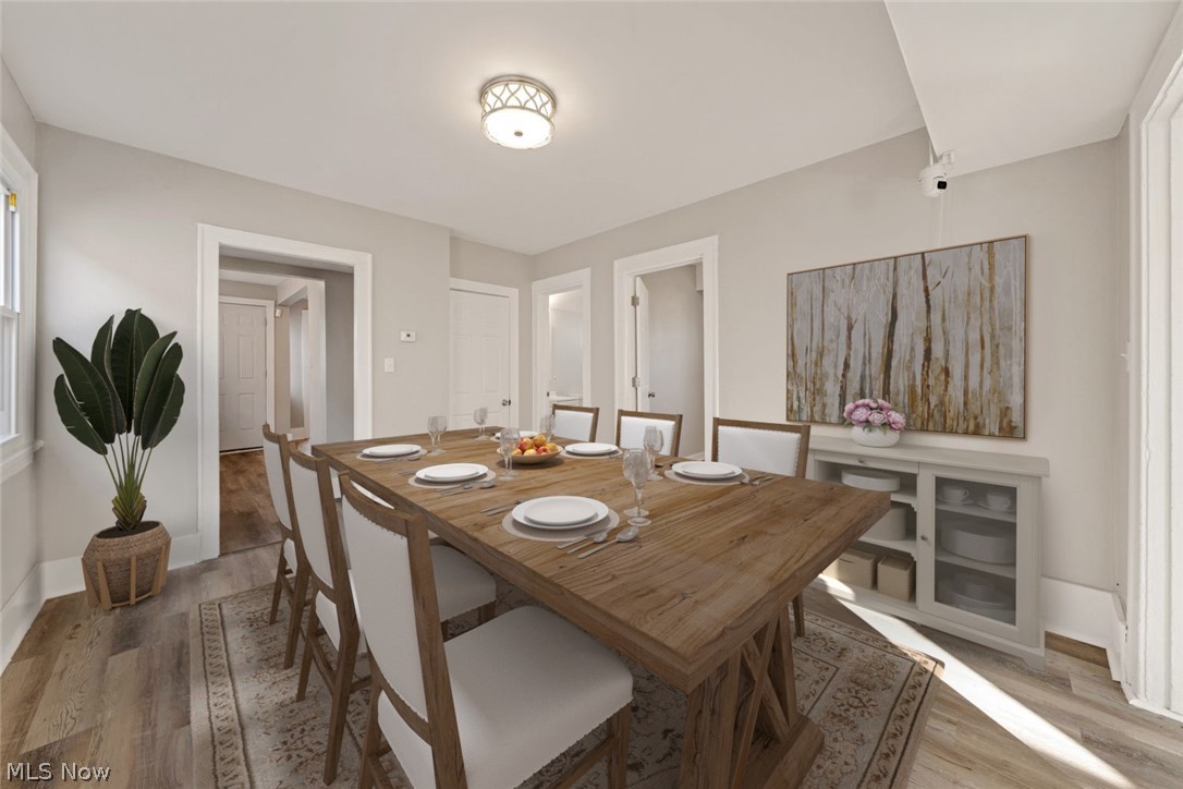 James M Hoyts - Residential Lease