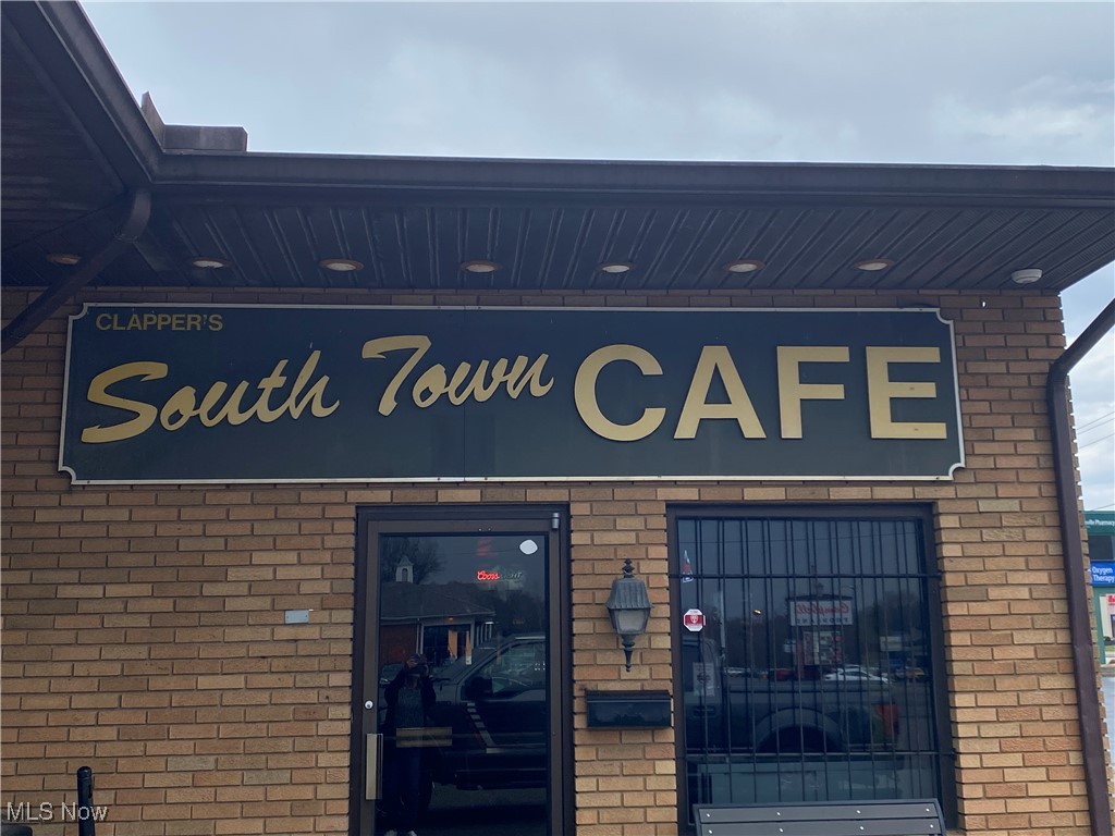 Current owner has been in business for over 25 years with good net income. Well known for its pool leagues every Mon, Tues and weds nights, Food and Fun! All inventory and license D1,2,3 and 3A. Current lease is 1200.00 a month for building. P and L statements will be disclosed to approved buyers.