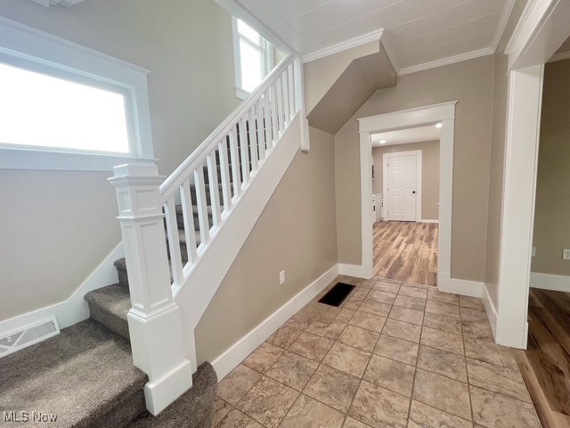 1016 Parrish Street, Uhrichsville, Ohio image 4