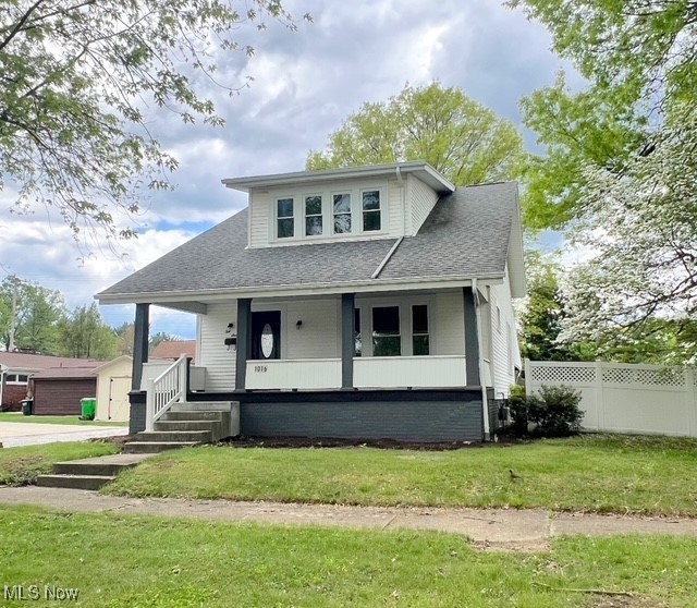 1016 Parrish Street, Uhrichsville, Ohio image 2