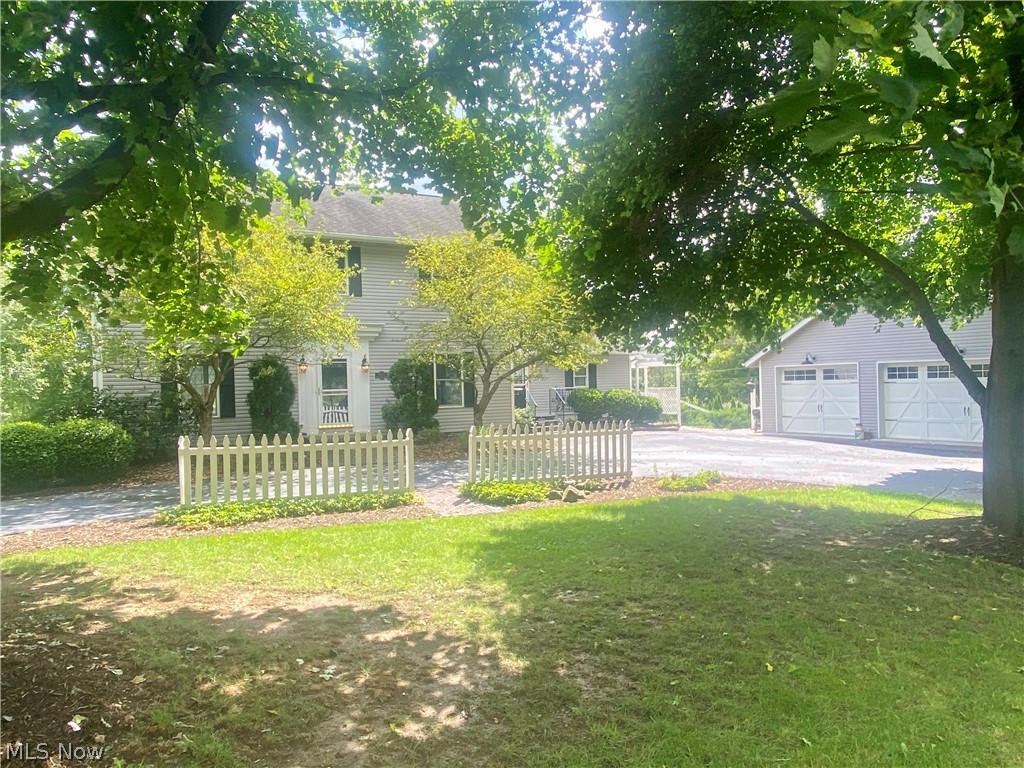 Fox Knoll Estates - Residential