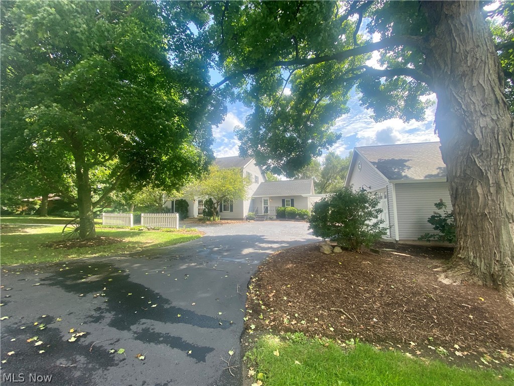 Fox Knoll Estates - Residential