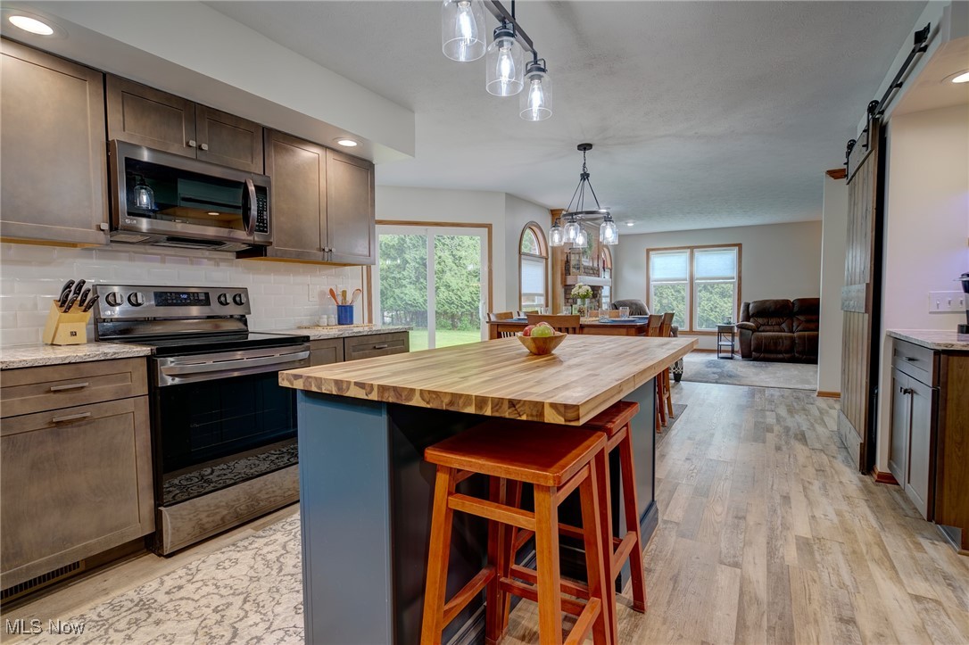 5363 Park Drive, Medina, Ohio image 12