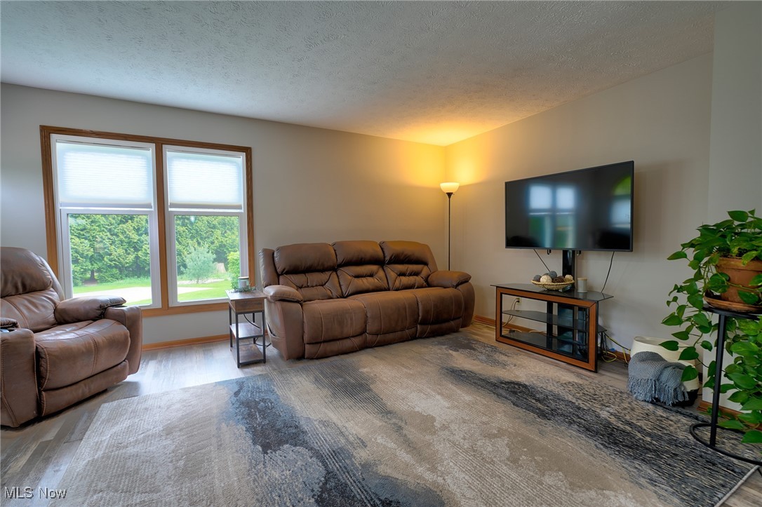 5363 Park Drive, Medina, Ohio image 5