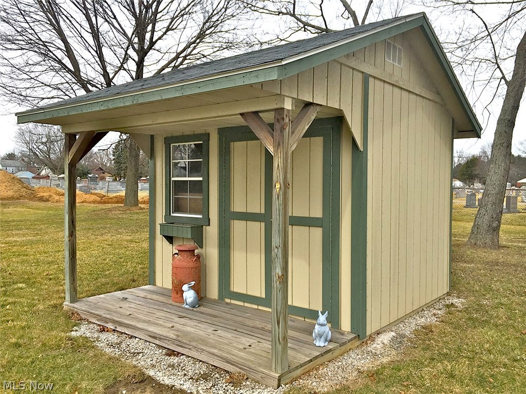 Village/Navarre - Residential