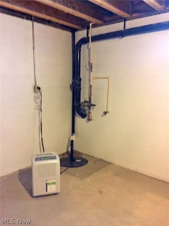 Village/Navarre - Residential