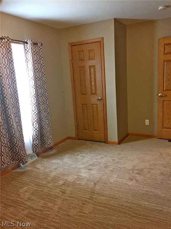 Village/Navarre - Residential