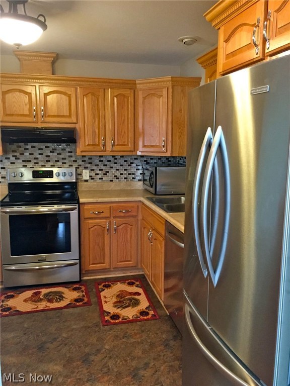 Village/Navarre - Residential