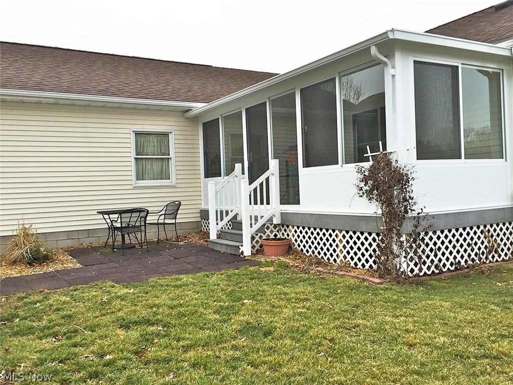 Village/Navarre - Residential