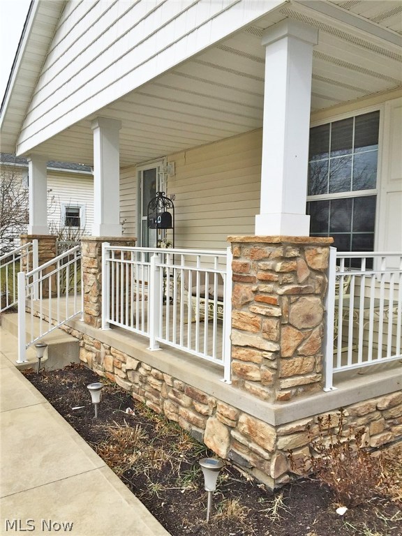 Village/Navarre - Residential