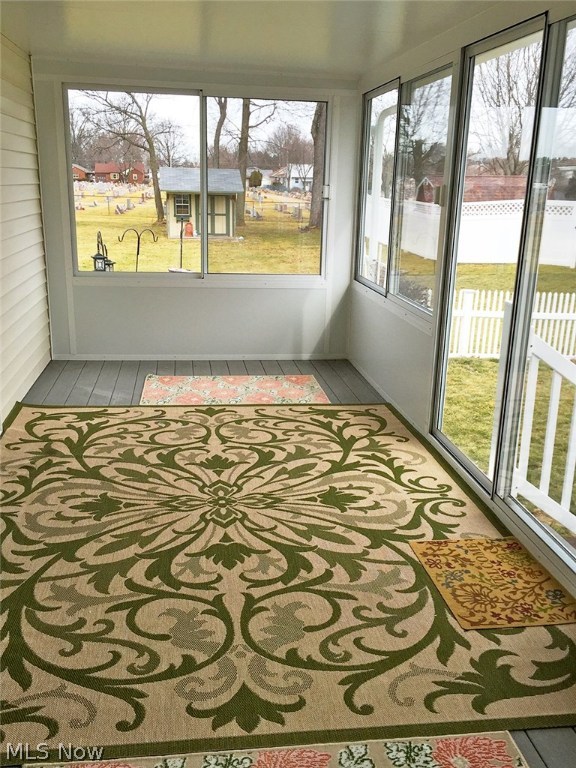 Village/Navarre - Residential