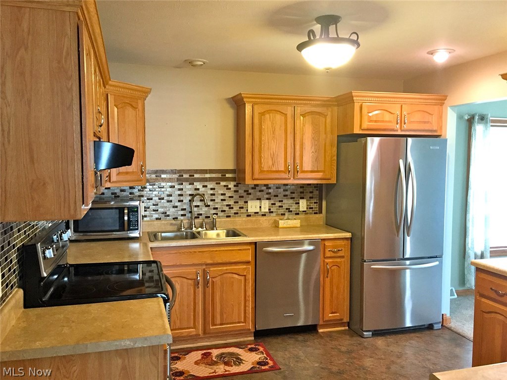 Village/Navarre - Residential