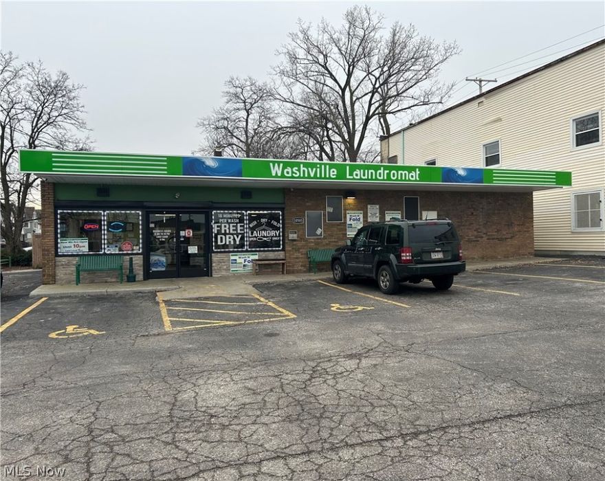 Construction of this new laudromate was completed in Aug of 2020, so everything is newer, including roof, furnace, water heater and equipment. There are 30 washers,(4-70#s, 5- 55#s, 10-49#s and 11-20#s), 28 Dryers. Grosses about $250,000/year. Open 8am-10pm daily with three employees. Don't miss this oppotunity to own this well run landromate.