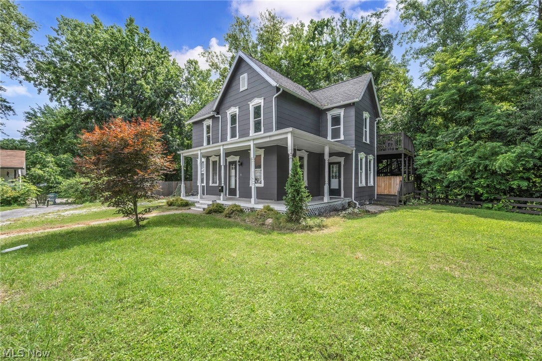 38 Oak Street