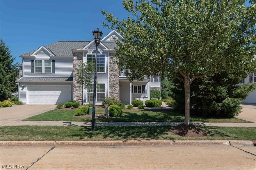 Highland Heights - Welcome to the second level condo located in the beautiful Aberdeen community* This Freshly Painted open and inviting floor plan offers an abundance of natural sunlight throughout* Enter into the spacious Living room offering gas fireplace and a built-in entertainment center* Continue into the eat-in Kitchen with lots of storage and a dinette with a slider to the patio* The formal dining area is complete with a wall of mirrors* The spacious Master suite features a vaulted ceiling and leads to the large master bath boasting his and her sinks and ample storage space* A second bedroom, additional full bath and laundry room with a storage closet complete this fantastic floor plan* Enjoy the numerous amenities Aberdeen offers including exercise trails, golf, tennis, pool, club and exercise room* Very desirable neighborhood! Highland Heights was rated in 2018 # 3 Suburbs to live by The Cleveland Magazine and Award Winning Schools* Don't let this opportunity pass you by ...