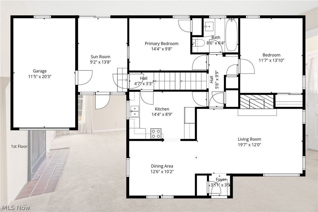 Main image without alt text