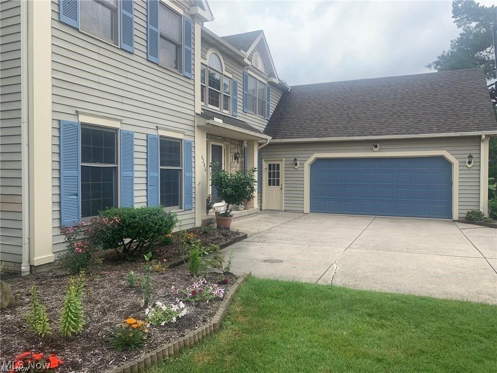 Photo of 4386 Muirfield Way, Westlake, OH 44145 (MLS # 5189958)