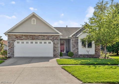 Homes For Sale - 1550 Ashton Way<br/> Wayne County, Wooster, OH 44691