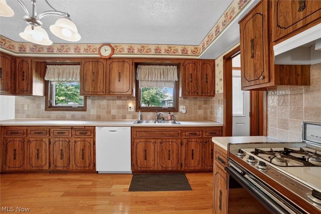 Brookcrest - Residential