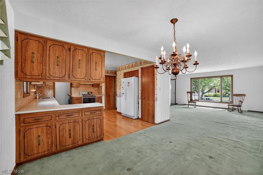 Brookcrest - Residential