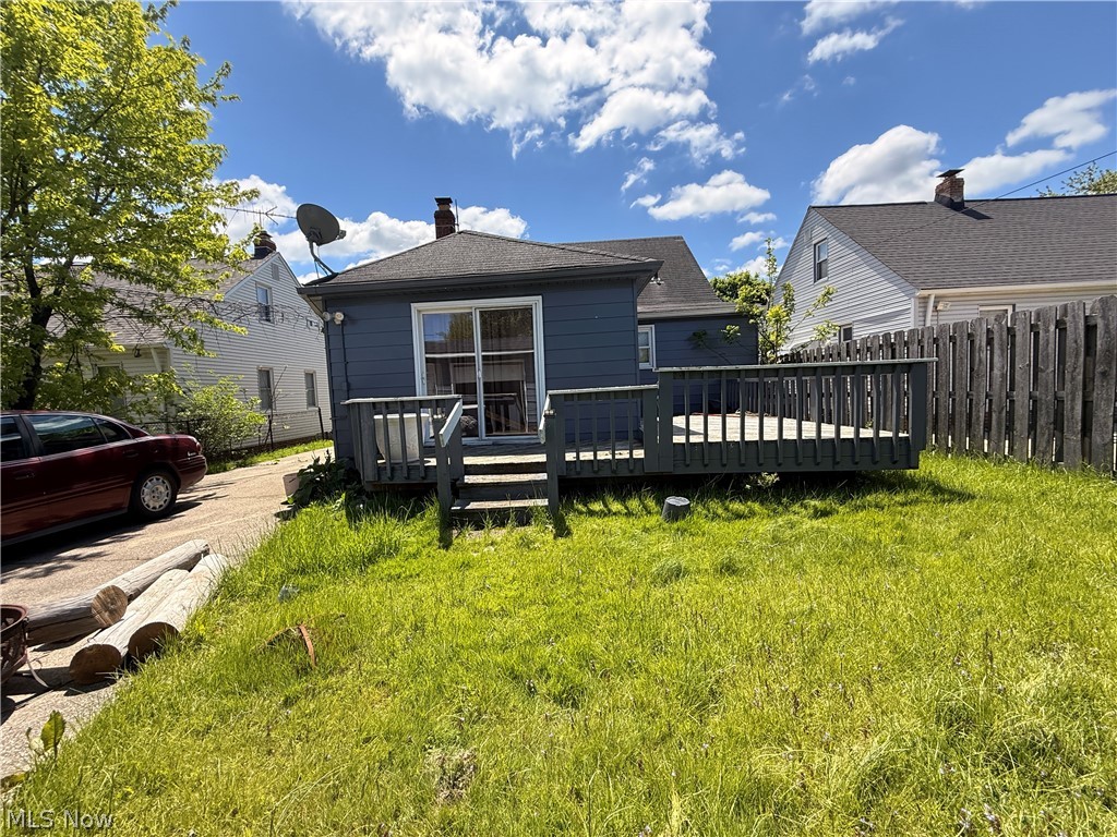 13701 Maple Leaf Drive