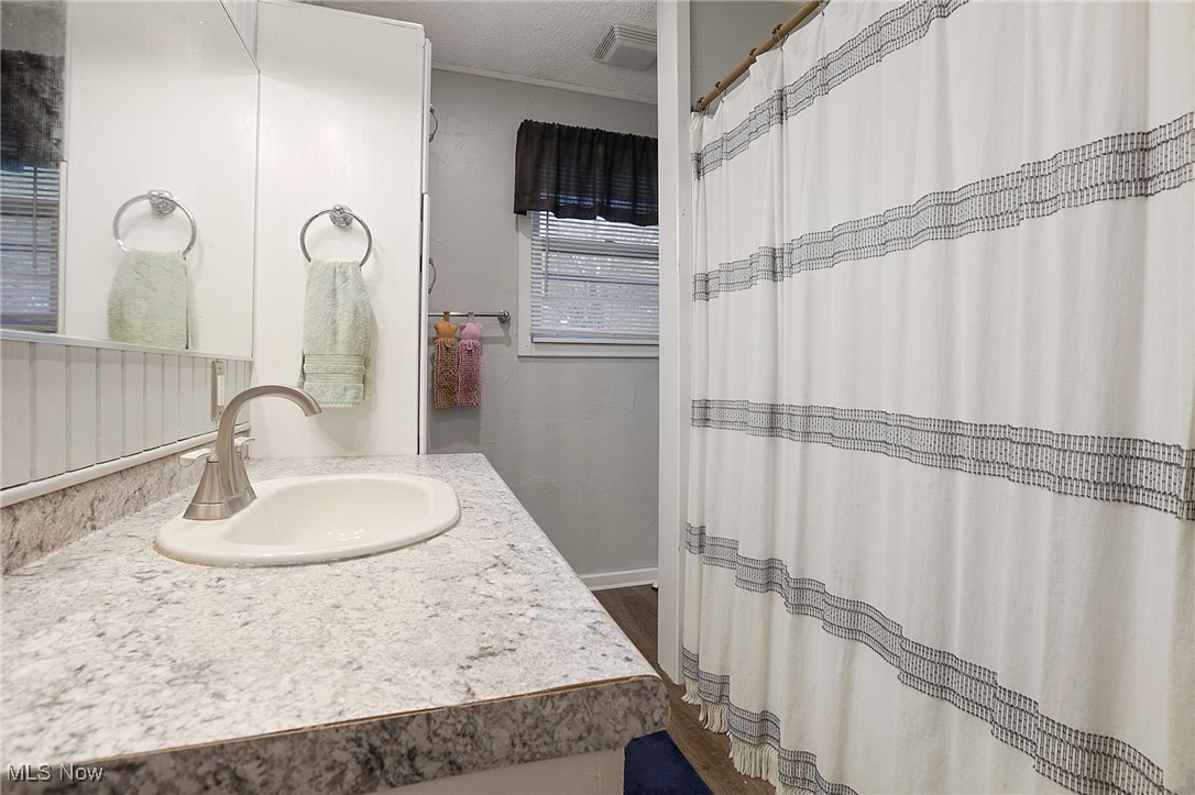 Crestmont Estate - Residential