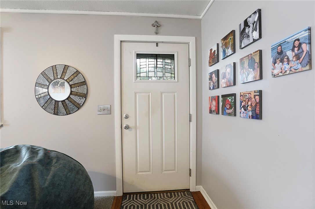 Crestmont Estate - Residential