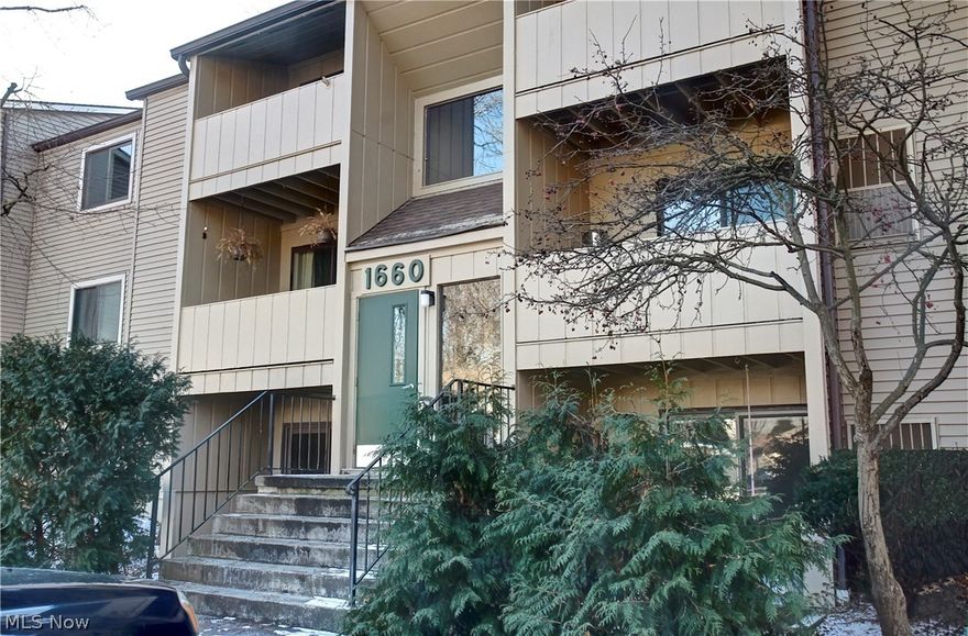 Location, Location, Location!! Come check out this adorable 3rd floor Garden Style Condo located in Cedarwood Village, Westlake. Location with a low monthly HOA fee (175.) all in this updated, move-in ready unit. Open your front door and find vinyl plank flooring. All appliances stay including washer and dryer in suite. You'll enjoy having your own walk-in closet and half bath in your master bedroom. You will love the balcony. In case you are not familiar with the area, you are within feet of Crocker Park, and within a mile of Interstate I90 and many other restaurants, shops, gyms and more. This unit is on the third floor with no elevator.  This unit is freshly painted, clean and ready to move in