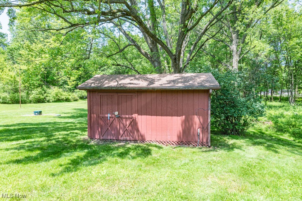 20700 Alliance Sebring Road, Alliance, Ohio image 24