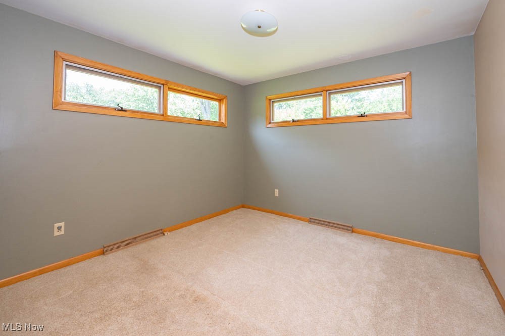 20700 Alliance Sebring Road, Alliance, Ohio image 17