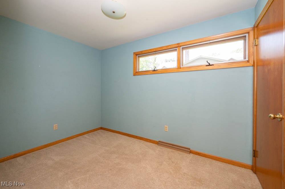 20700 Alliance Sebring Road, Alliance, Ohio image 15
