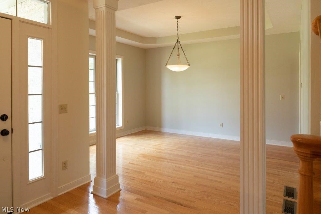 Bob-O-Link - Residential