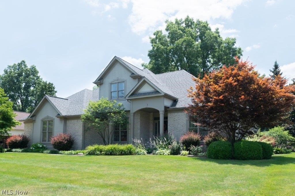 Bob-O-Link - Residential