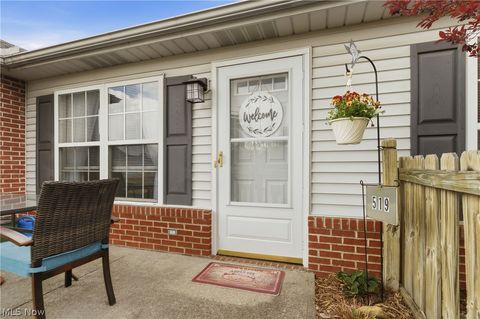 Tiny photo for 519 Heather Woods Drive, Elyria, OH 44035 (MLS # 5202867)