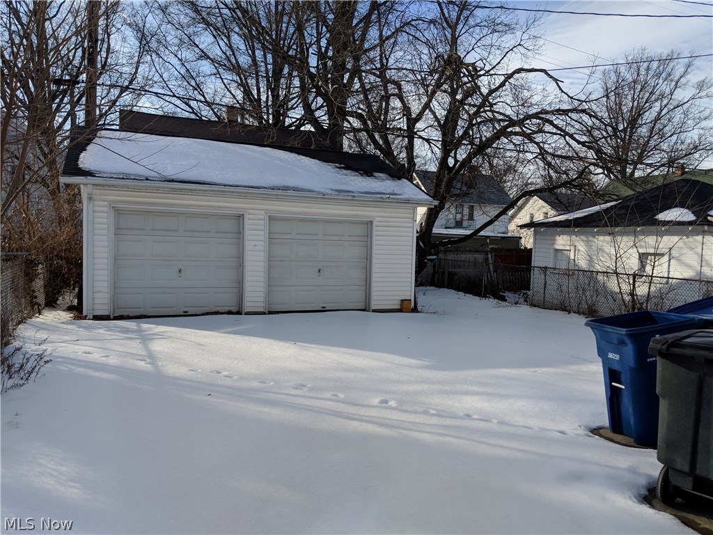 Richhts - Residential Income