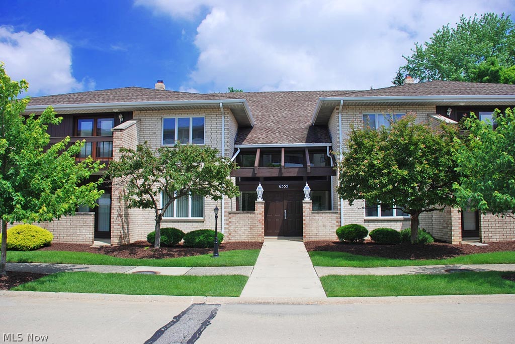 Princeton Court Condo - Residential