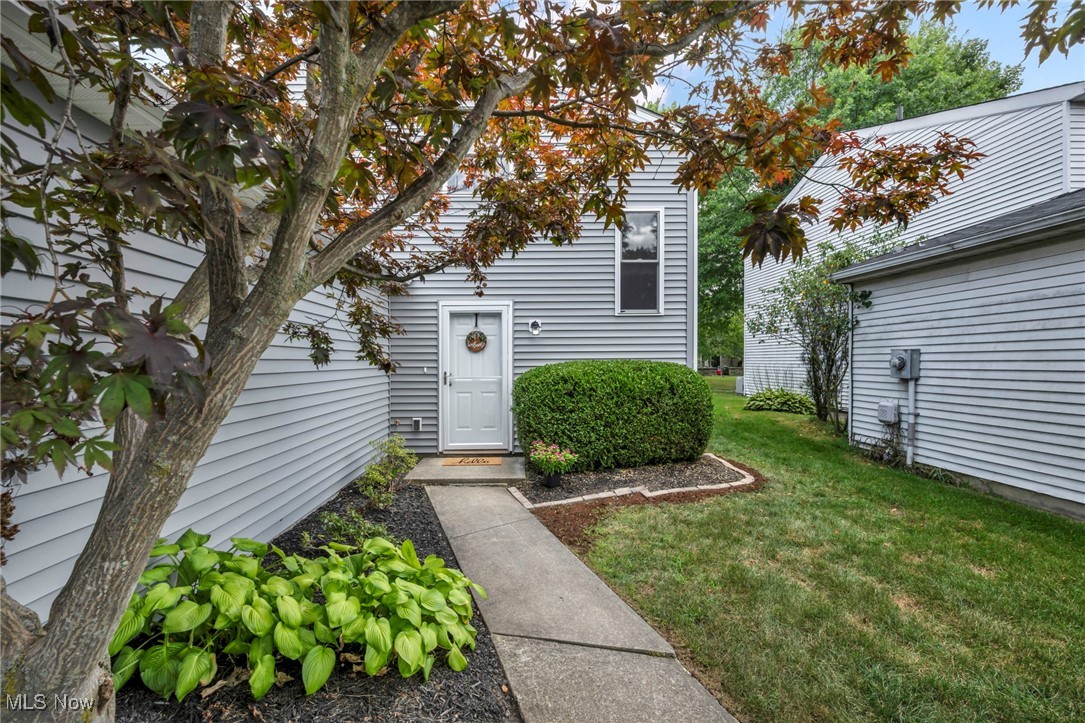 8883 Holly Lane 32