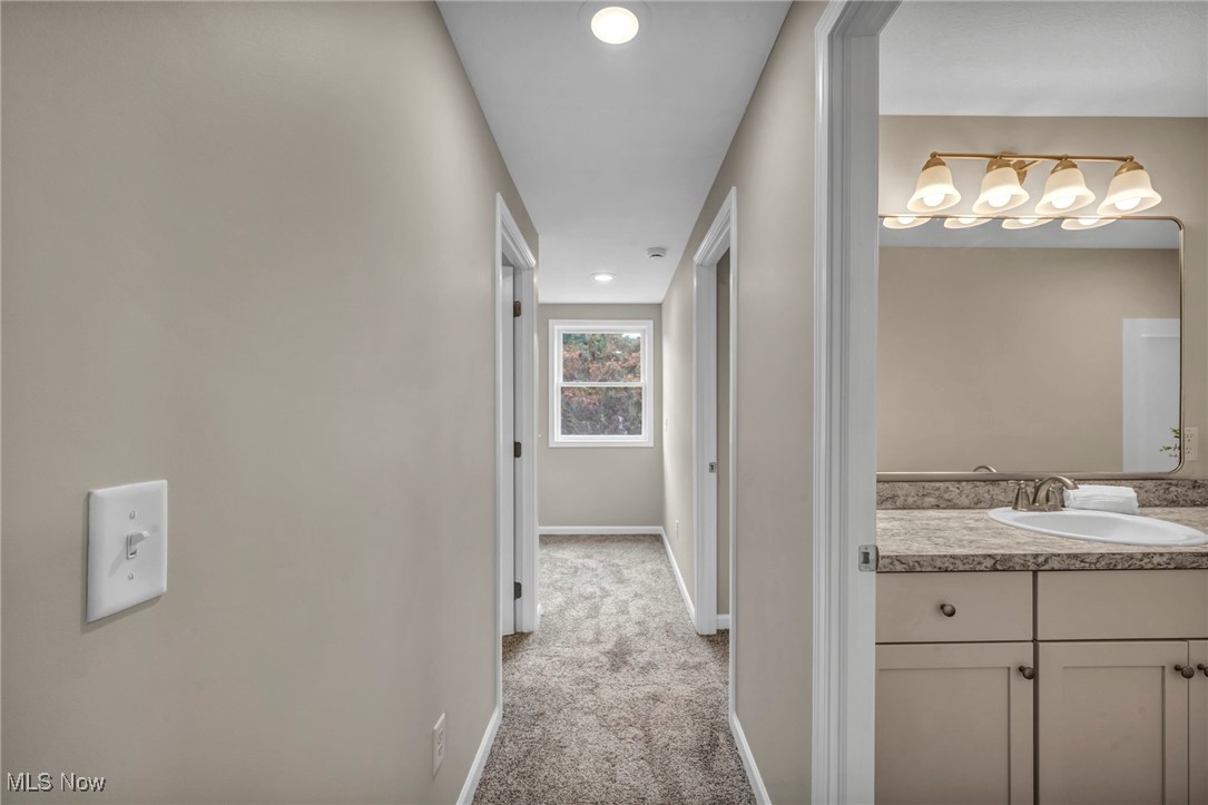 Raintree Condo 01 - Residential