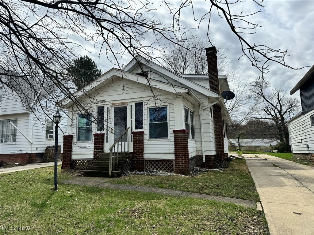 22680 Coulter Avenue, Euclid, Ohio image 1