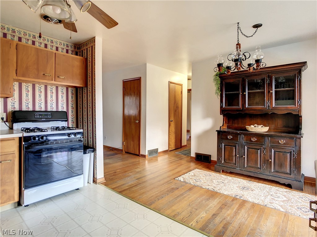 Longfield 1st Add - Residential