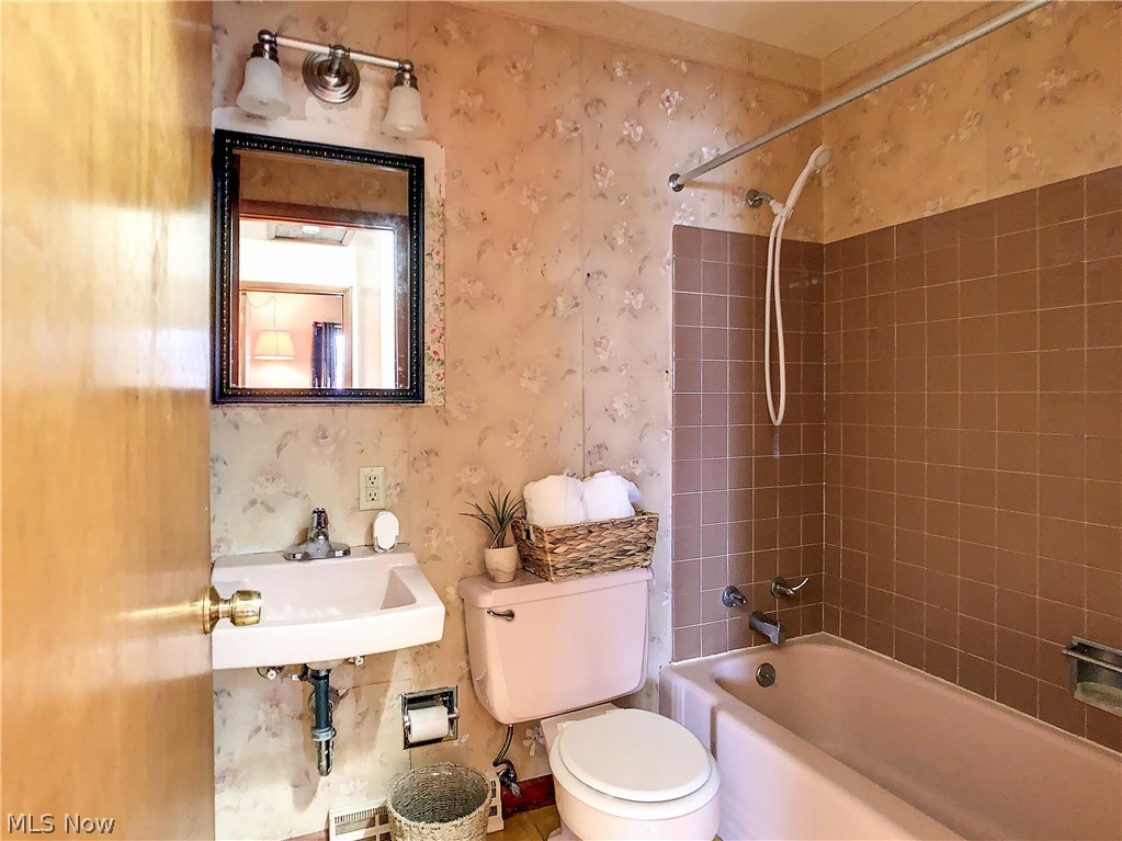 Longfield 1st Add - Residential