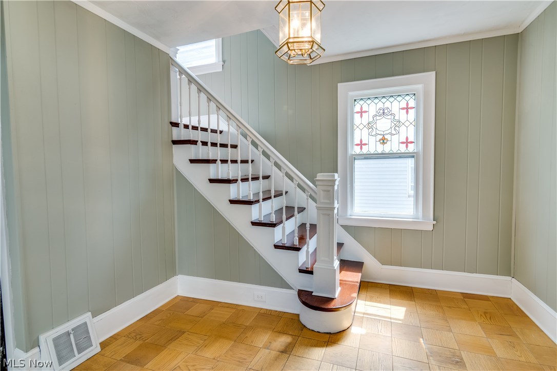 Henry Beach - Residential