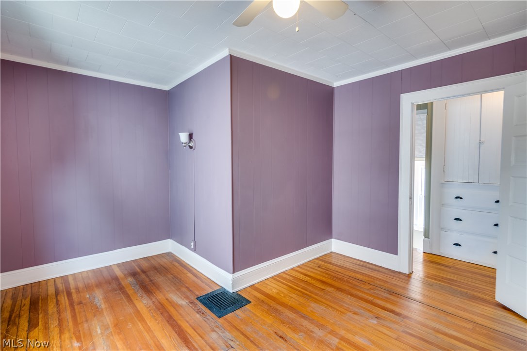 Henry Beach - Residential