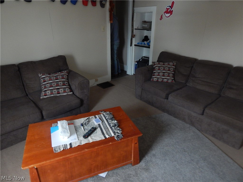 East View - Residential Income