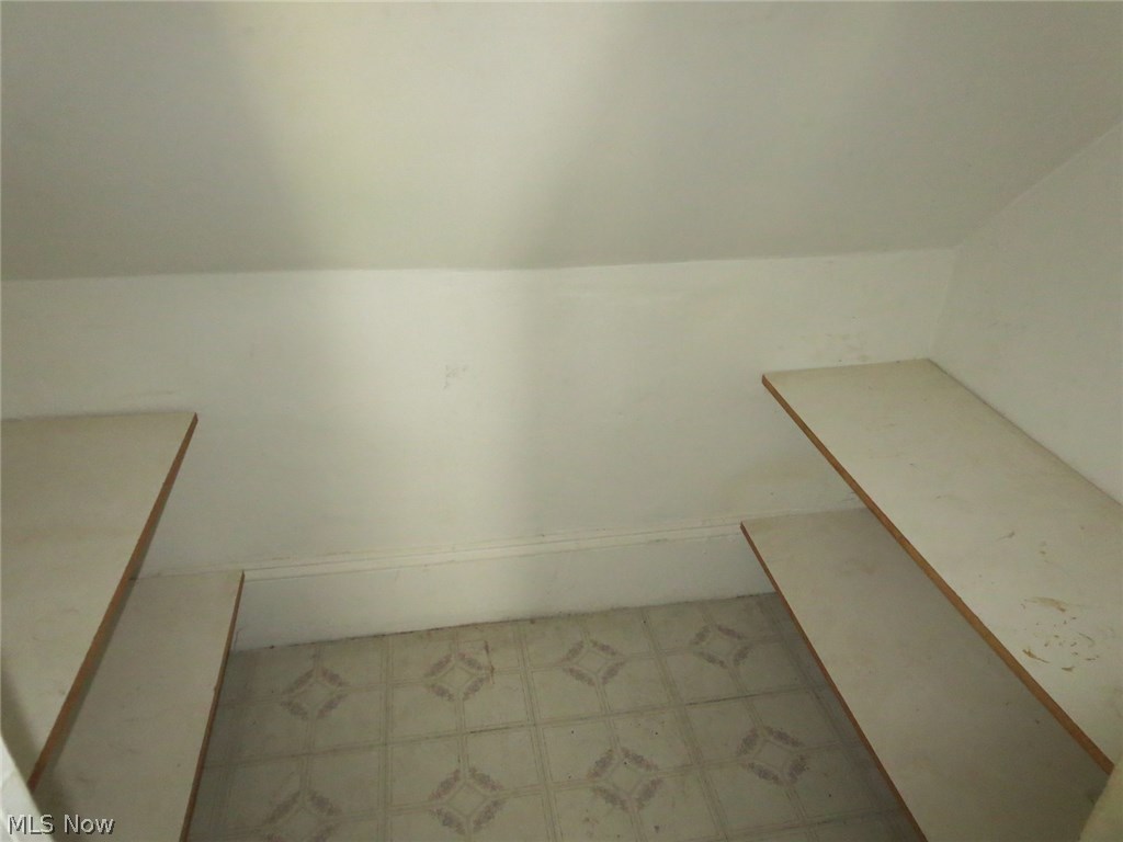 G G Hilcox & Others - Residential Income